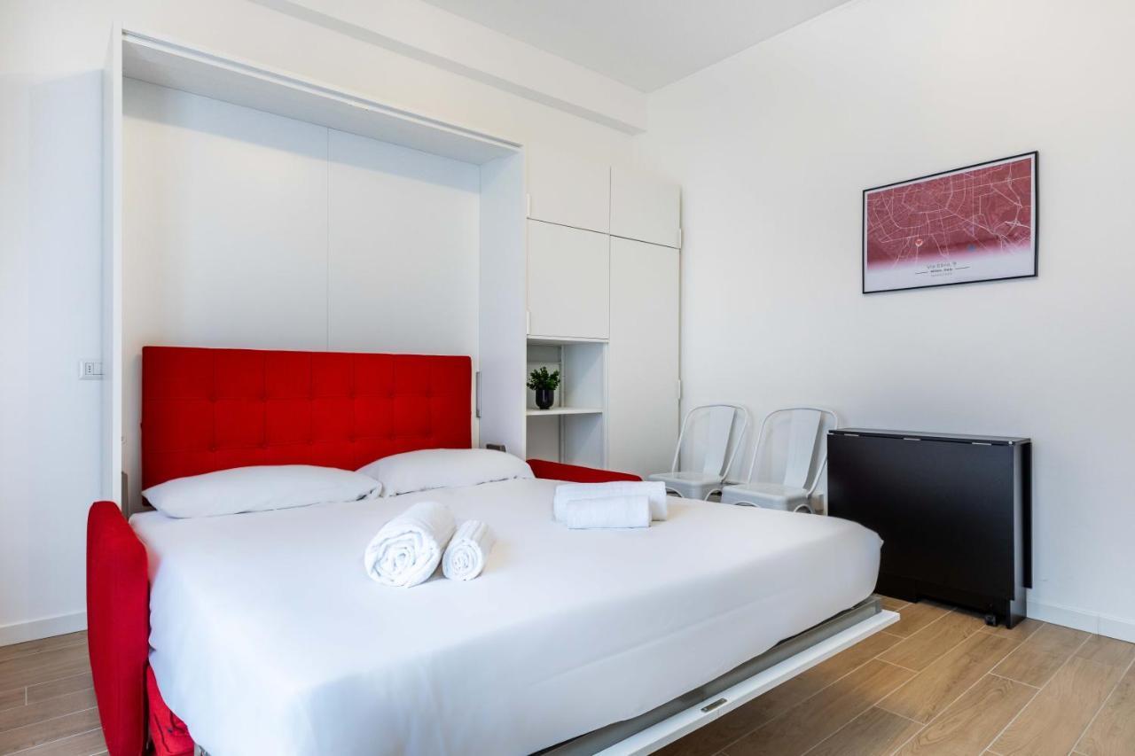 Prada & Bocconi - Cozy Studio, Fast Wifi, Tram Milan Bagian luar foto